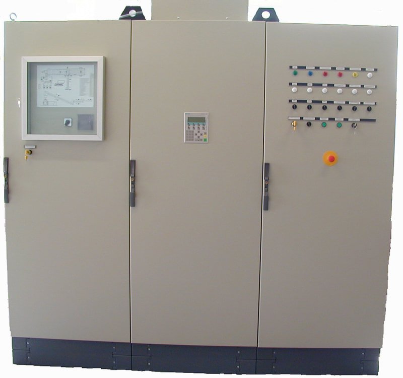 Quadro elettrico finito - vista frontale